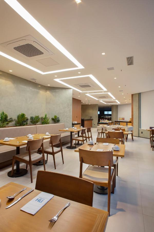 Nh Hotel פיירה דה סנטנה מראה חיצוני תמונה
